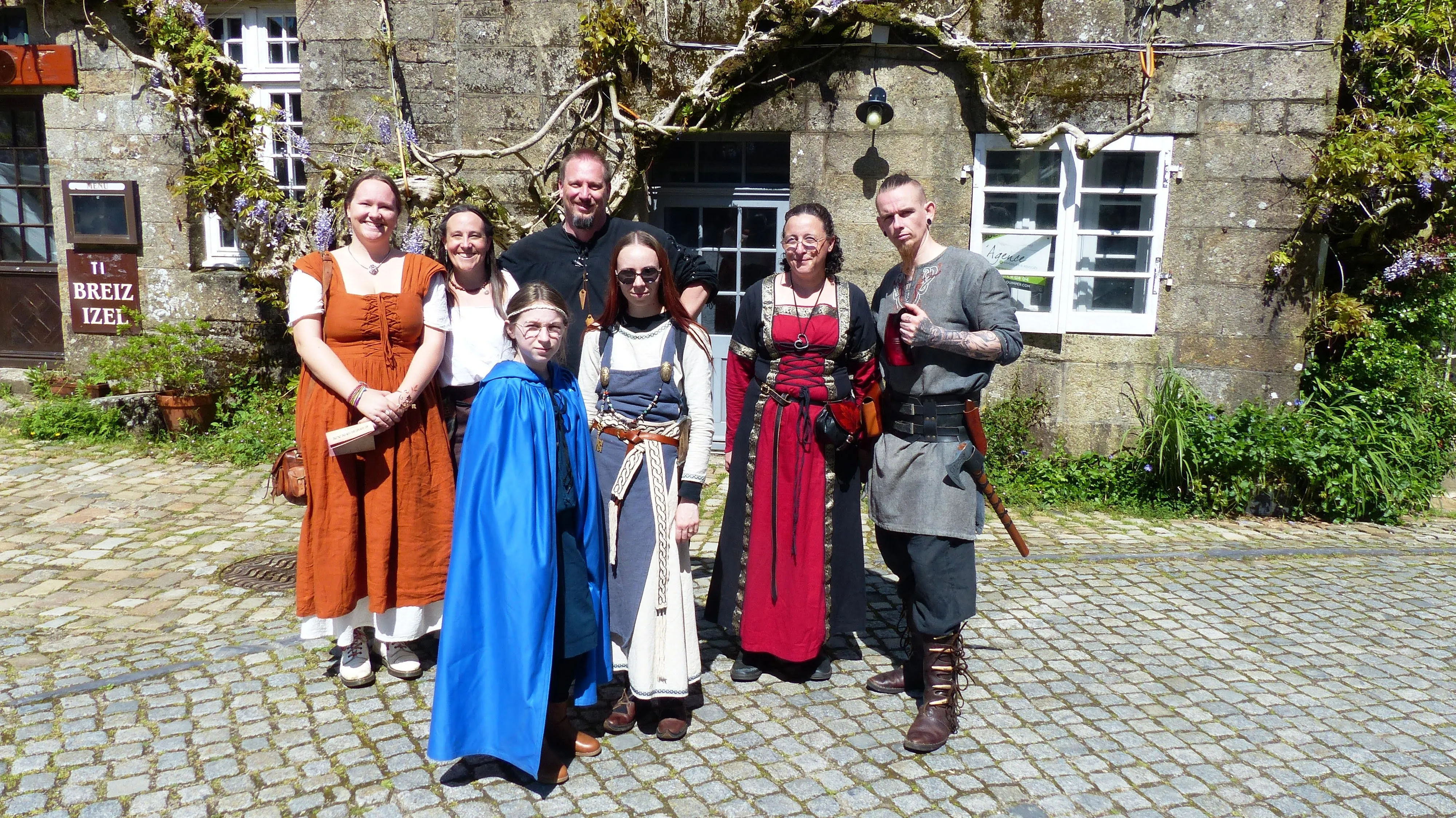 Viking Photo 100